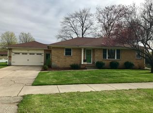 48 W 35th St, Holland, MI 49423