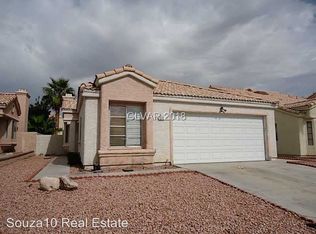 7035 Shadow Crest Dr, Las Vegas, NV 89119