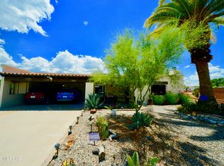 1928 S Abrego Dr, Green Valley, AZ 85614