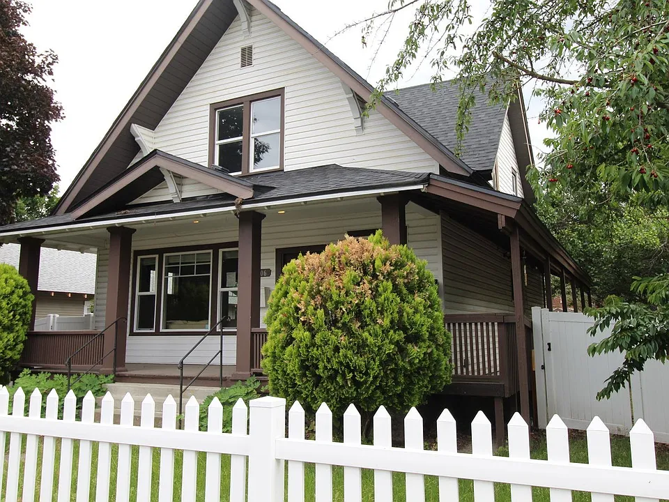 1306 E Montgomery Ave