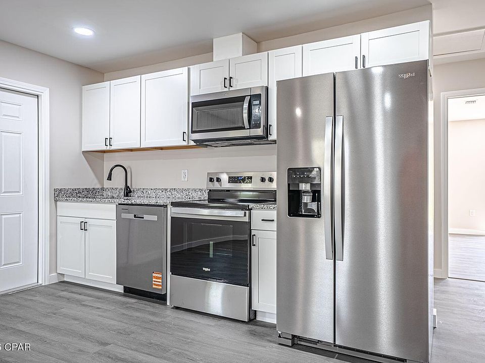 1st image of 1024 Horizon Dr