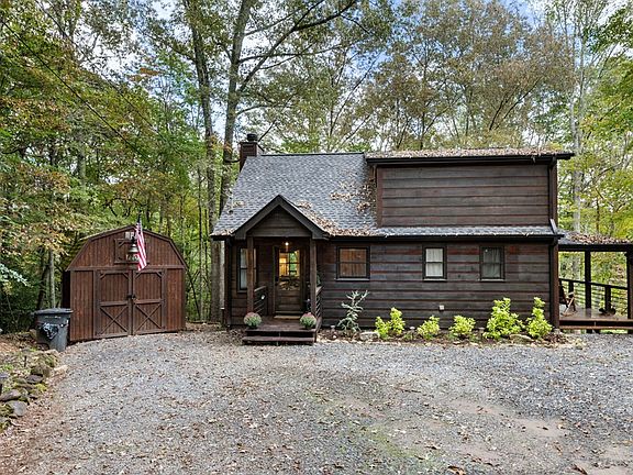 2nd image of 120 Brookhaven Trl