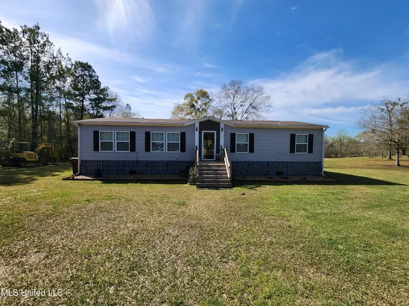 18423 Vic Wertz Rd, Saucier, MS 39574