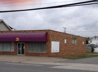 2200 Adams Ave, Huntington, WV 25704