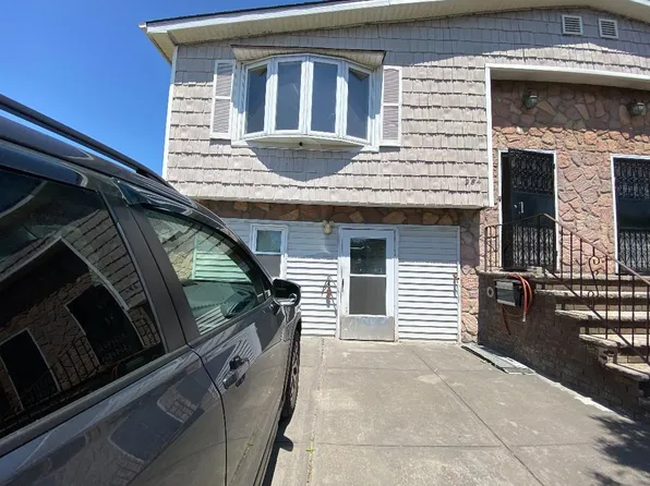 284 Wayne Street image 1 of 7