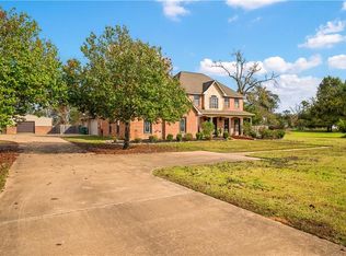 110 Columns Dr, Alexandria, LA 71303