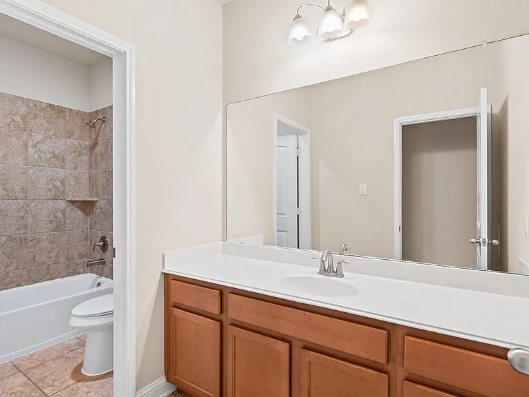 9615 Eden Ridge Ln — Photo 29