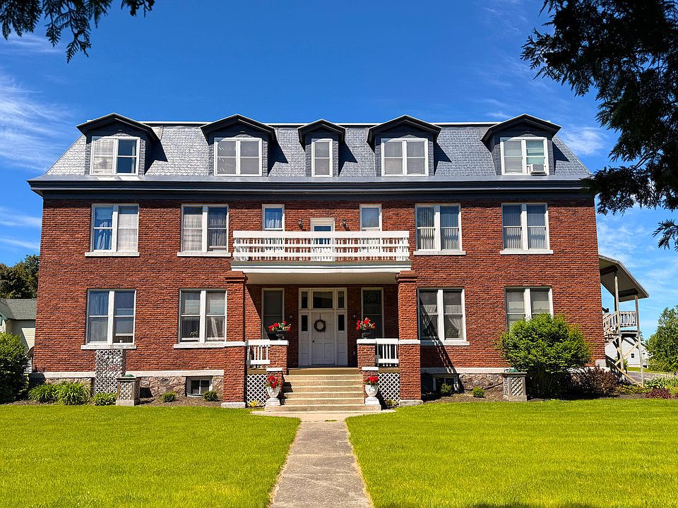 1st image of 380 Church St