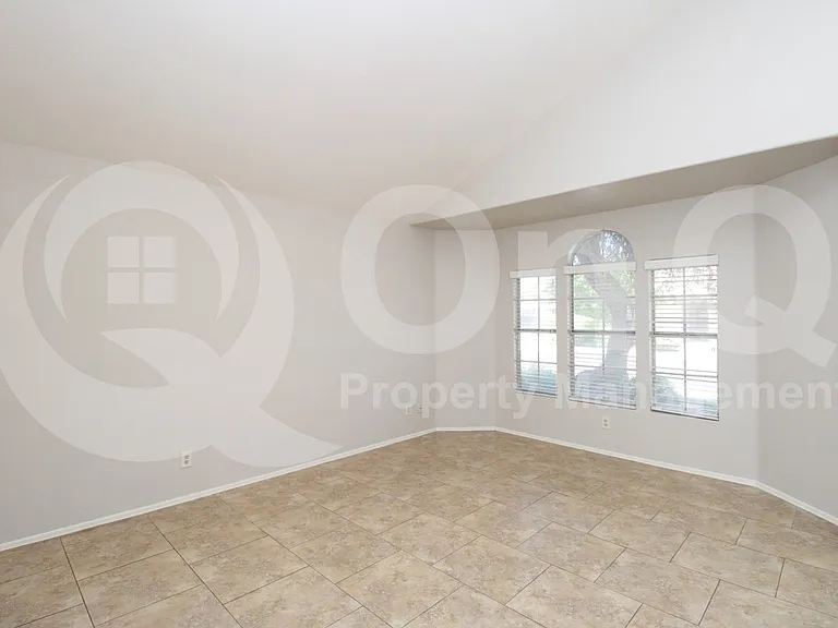14666 N 90th Ln — Photo 17