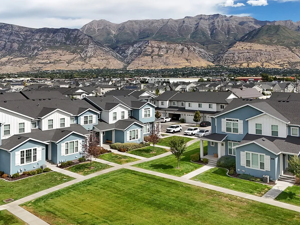 Parkview Towns