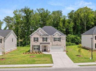 260 Sandy Oak Dr, Loganville, GA 30052
