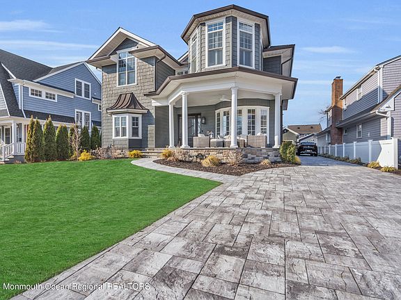 2nd image of 502 Brighton Ave