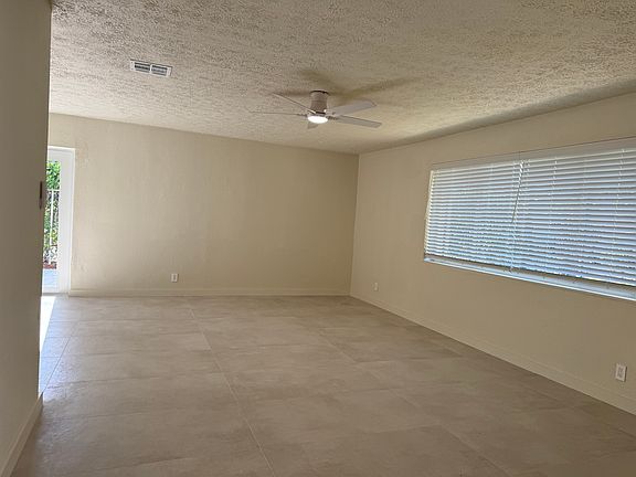 4th image of 2645 Riverland Dr Unit E