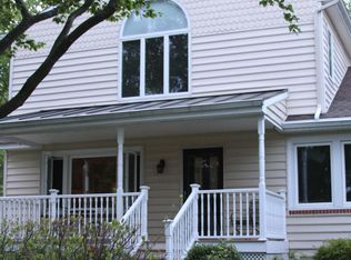 145 Upper Silver Lake Rd, Newtown, PA 18940