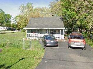 1528 Exposition Ave, Aurora, IL 60506