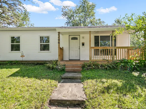 2206 221st St, Sauk Village, IL 60411