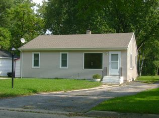 1215 Park Ave, Winthrop Harbor, IL 60096