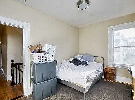 9 bed, $17,000 — Photo 2