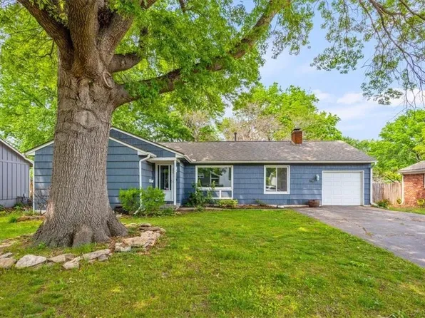 7708 W 96th Ter, Overland Park, KS 66212