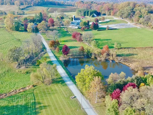14001 Harpers Ferry Rd, Purcellville, VA 20132