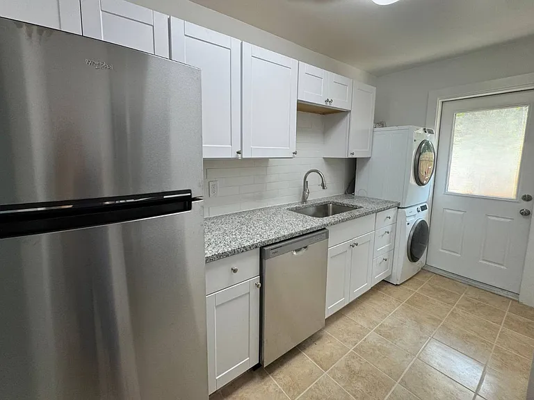 1762 Service Rd — Photo 4