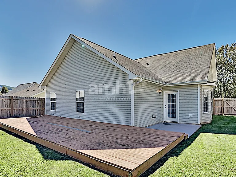 2926 Titanium Ln — Photo 18