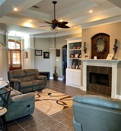 4th image of 331 Madewood Dr