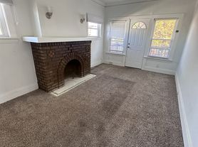 3412 East 147th Street - 3, 3