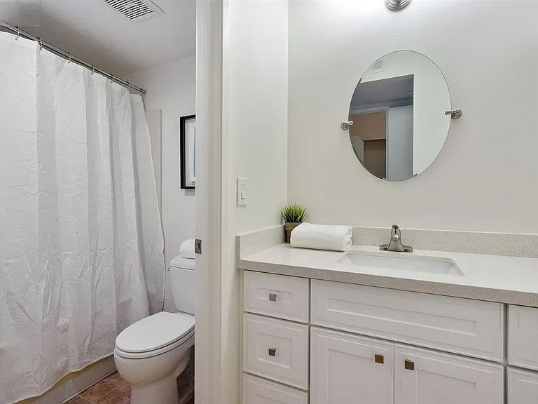 760 Canyon Oaks Dr #D — Photo 15