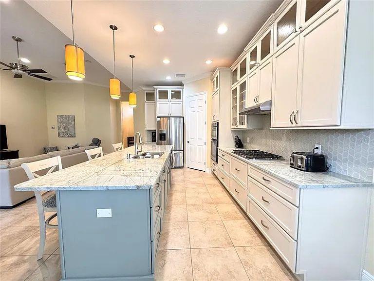 1240 W Diamond Shore Loop — Photo 8