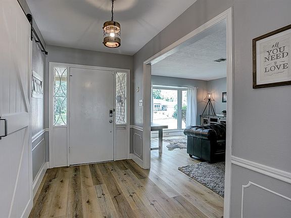3rd image of 18207 Blanchmont Lane
