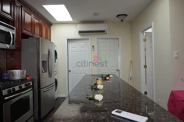 Rented by Citi Nest Group LLC | media 4