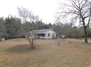 203 Sally White Rd, Hodges, SC 29653