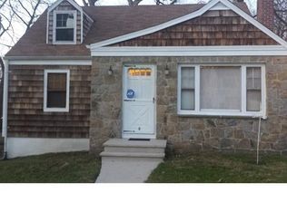 3 Senga Rd, Norwalk, CT 06854