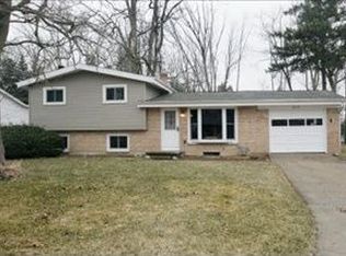 236 Beachfield Dr, Battle Creek, MI 49015
