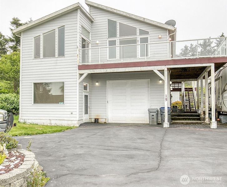 2nd image of 15 Diamond Drive