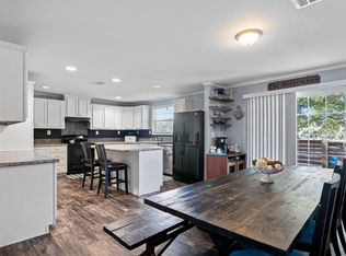 112 Salty Dog Ln, Springtown, TX 76082