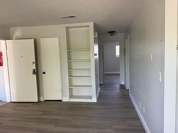 4th image of 1204 Franzel Rd #1204