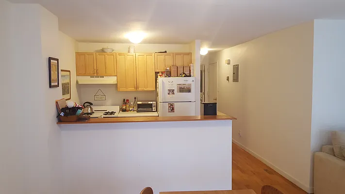 Rented by Anthony T Crews Real Estate LLC | media 32