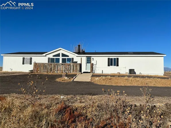 9815 Las Haciendas Point, Fountain, CO 80817