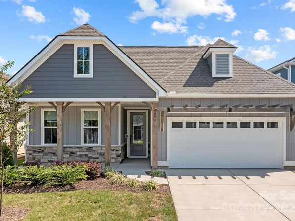 6092 Pier Dr, Denver, NC 28037