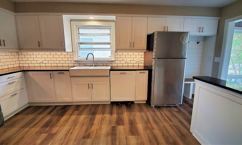 All new kitchen + Appliances