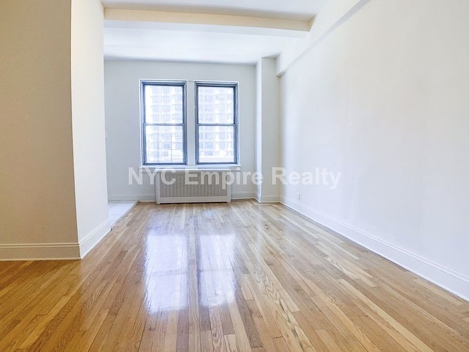 1st image of 301 E 38th St APT 15G