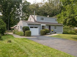 41 Spring Hill Ter, Spring Valley, NY 10977
