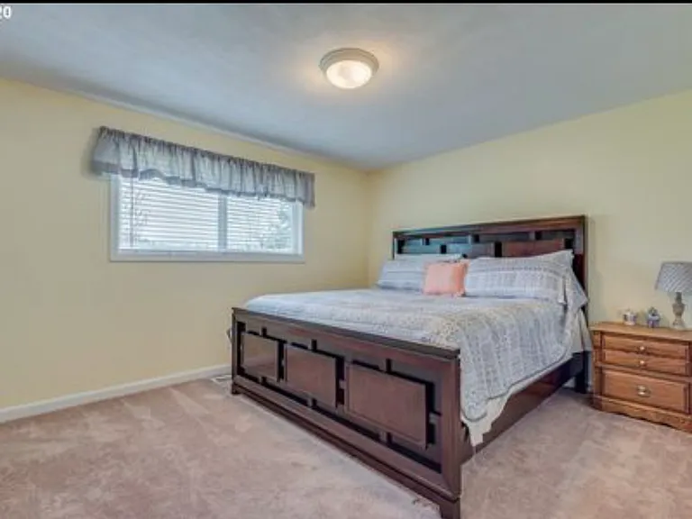 16650 NE Chehalem Dr — Photo 7