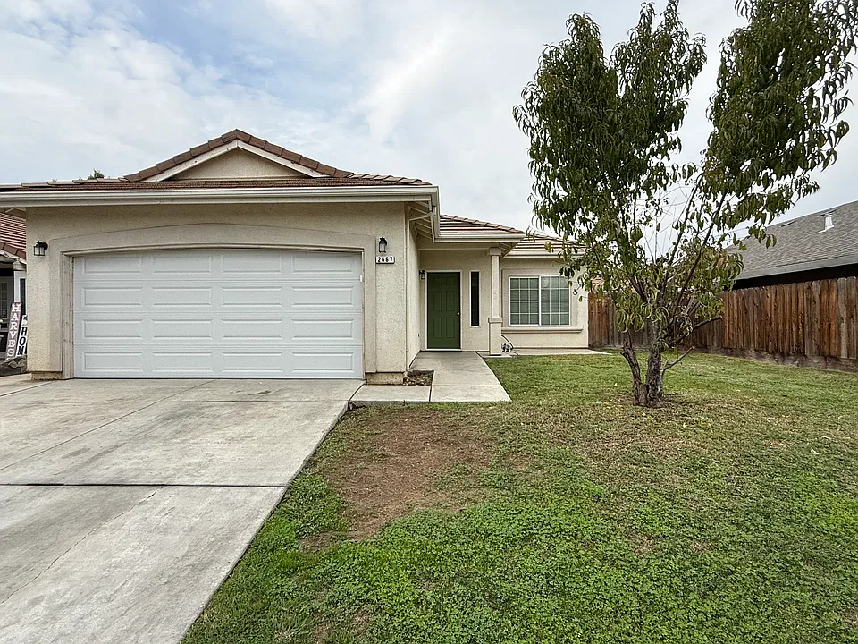 2667 Capella Dr