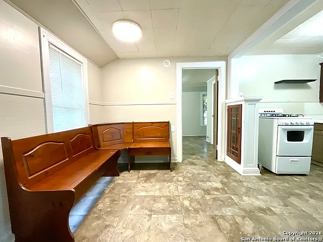 810 W Magnolia Ave #3 — Photo 6