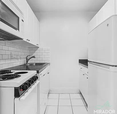 Rented by Mirador Real Estate | media 1