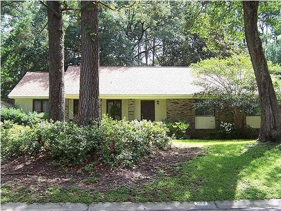 2nd image of 209 Shaftesbury Ln