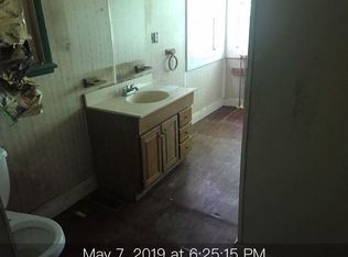 830 Medaris St, Clinton, TN 37716